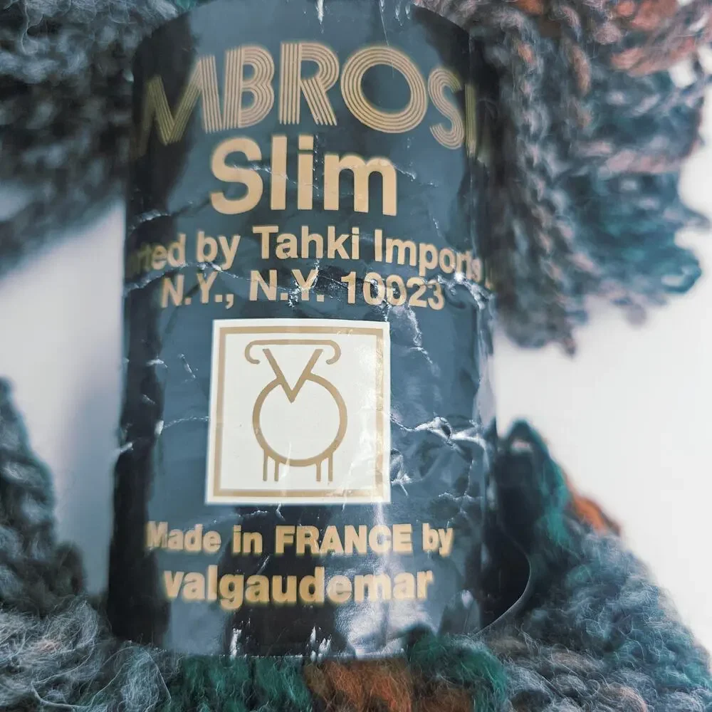 2 Tahki Imports Ambrosia Slim yarn #662 dark green brown Pure New Wool France